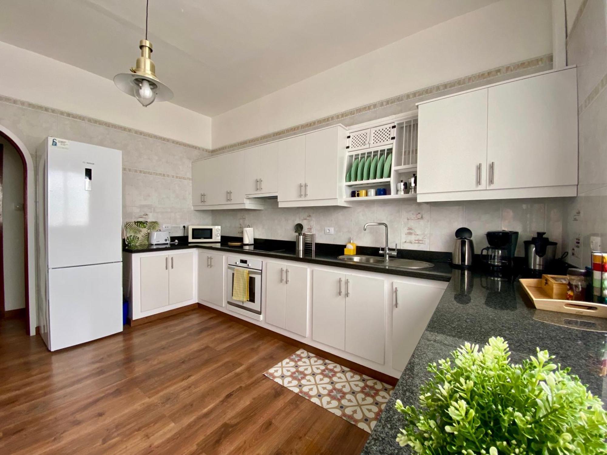 Appartamento Vista Plaza - Exceptional Location Los Llanos De Aridane Esterno foto