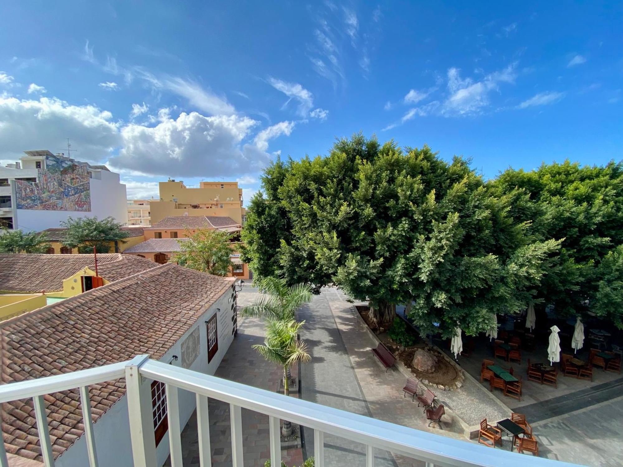 Appartamento Vista Plaza - Exceptional Location Los Llanos De Aridane Esterno foto